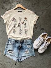 Load image into Gallery viewer, HEY THERE, WILDFLOWER Graphic Tee
